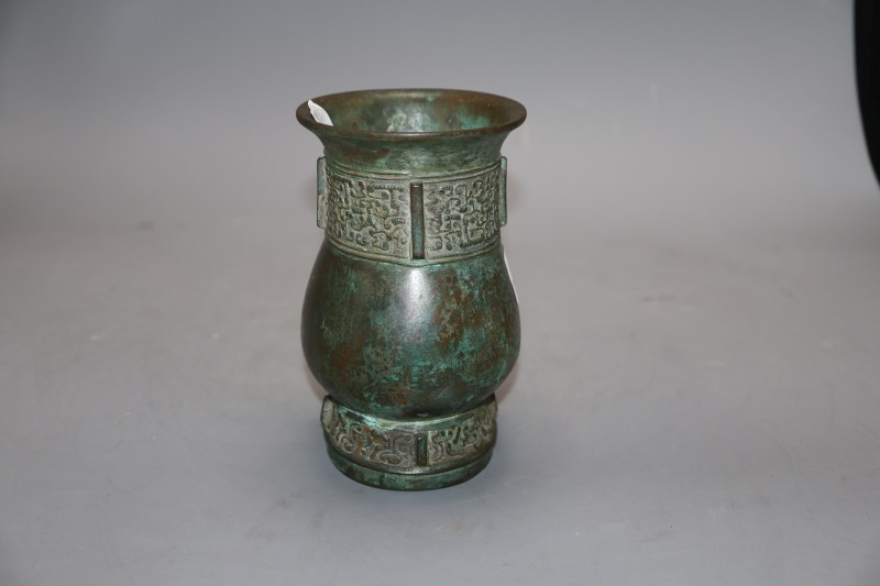 A Chinese archaistic bronze vase, height 15cm